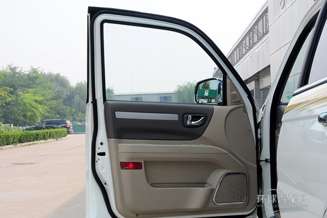 2012款 2.4L 手動兩驅舒適型