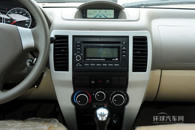 2012款 2.4L 手動兩驅(qū)舒適型