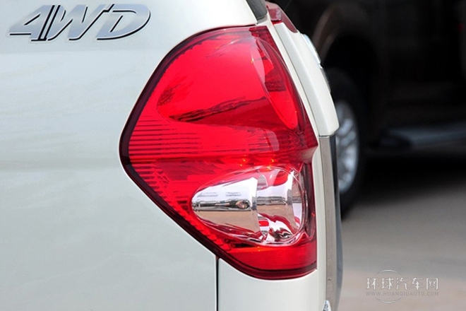 2012款 2.4L 手動兩驅舒適型