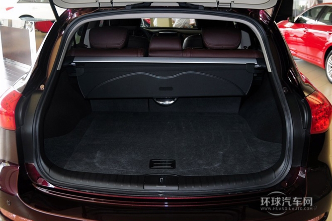 2013款 2.5L 兩驅尊雅版