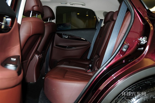 2013款 2.5L 兩驅尊雅版