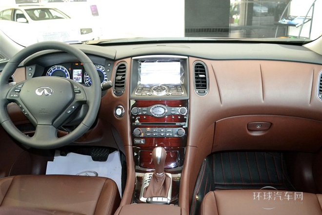 2013款 2.5L 兩驅優雅版