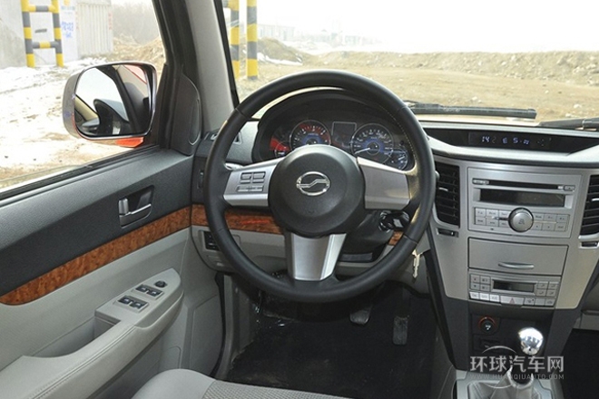 2013款 2.8T柴油兩驅共軌