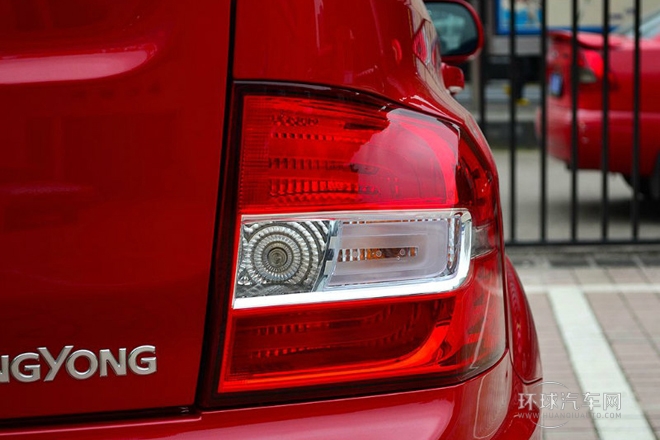 2014款 2.0T 兩驅手動進取柴油版