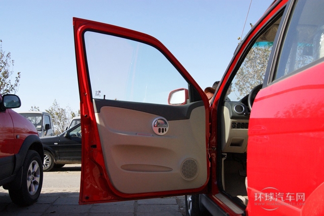 2010款 1.3L CVT豪華型