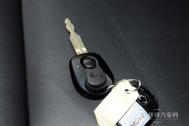 2014款 2.0T 兩驅(qū)自動(dòng)精英柴油版