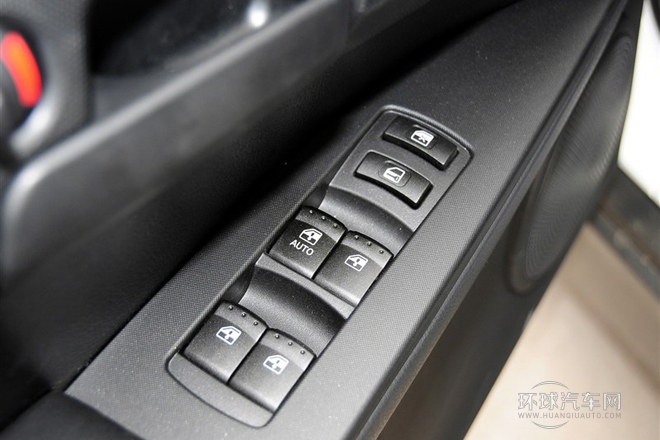 2014款 2.0T 兩驅自動精英柴油版