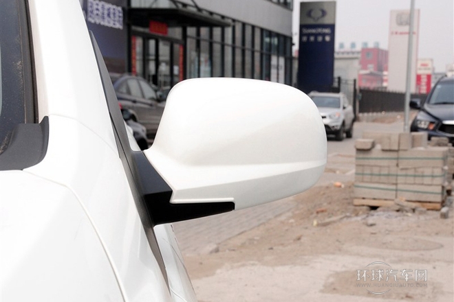 2014款 2.0T 兩驅自動精英柴油版