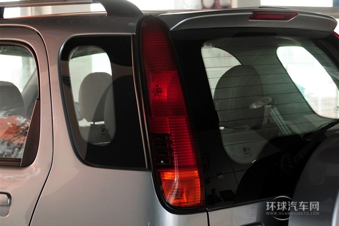 2010款 1.3L 手動豪華型