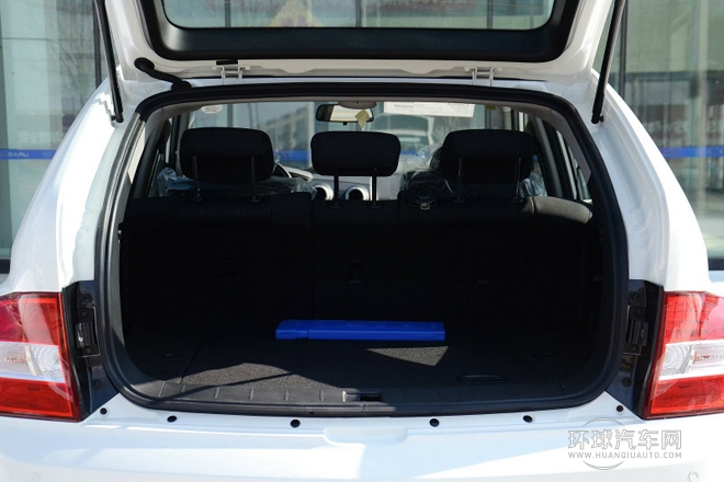 2014款 2.3L 兩驅(qū)手動(dòng)進(jìn)取汽油版