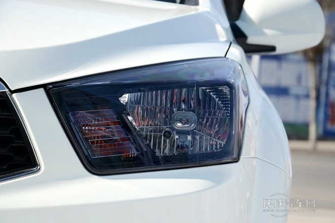 2014款 2.3L 兩驅(qū)手動進取汽油版