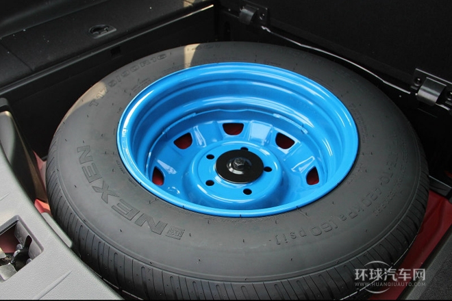 2014款 2.3L 兩驅自動舒適汽油版