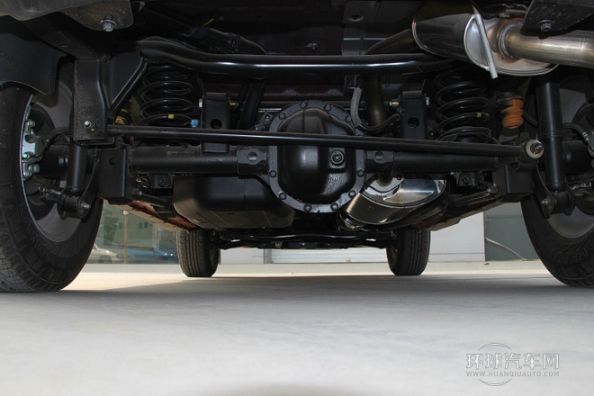 2014款 2.3L 兩驅自動舒適汽油版