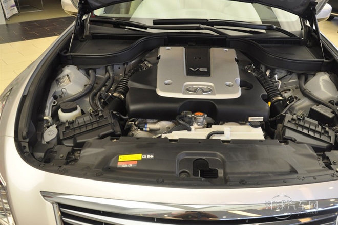 2013款 G25 Sedan 豪華運(yùn)動版