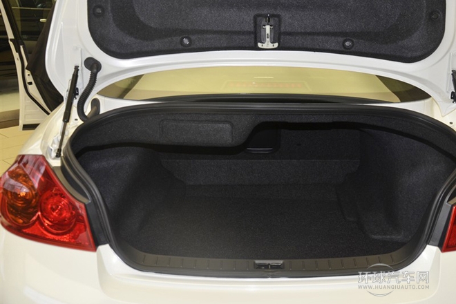 2013款 G25 Sedan 豪華運(yùn)動版