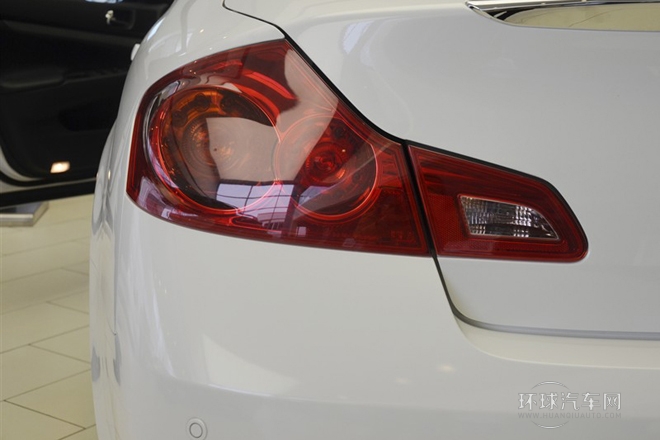 2013款 G25 Sedan 豪華運動版