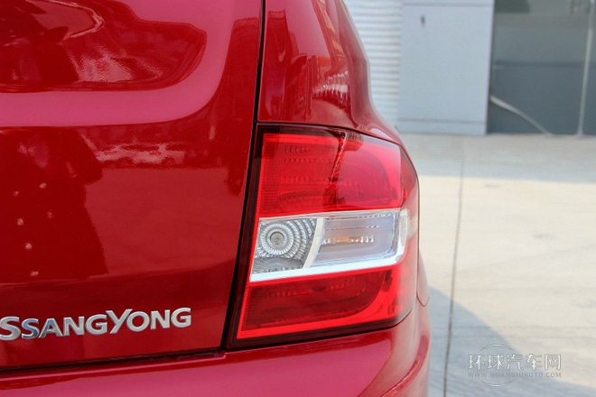 2014款 2.3L 兩驅(qū)自動(dòng)舒適汽油版