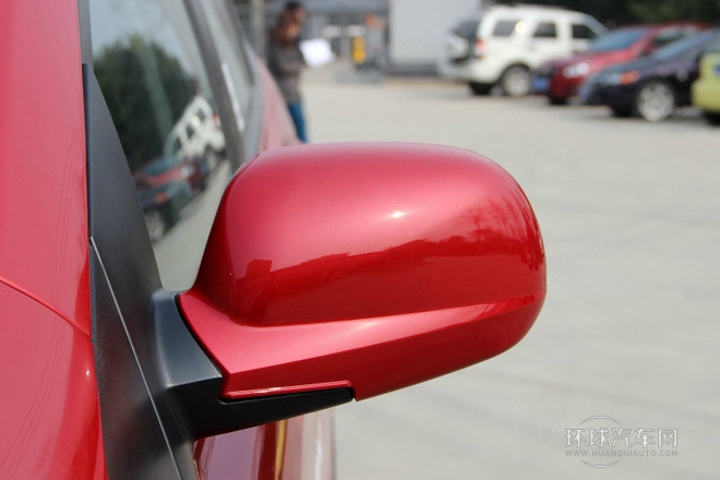 2014款 2.3L 兩驅(qū)自動(dòng)舒適汽油版