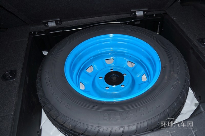 2014款 2.3L 兩驅(qū)自動精英汽油版