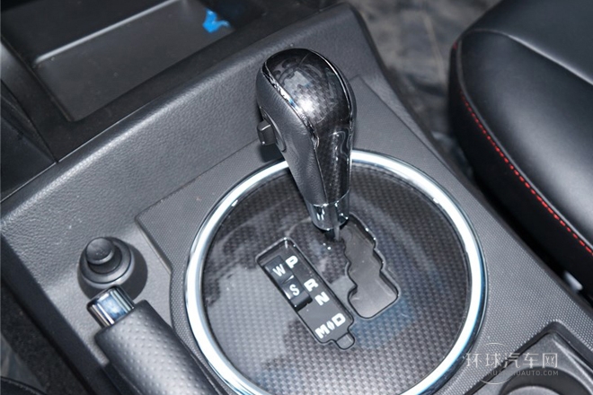 2014款 2.3L 兩驅(qū)自動精英汽油版