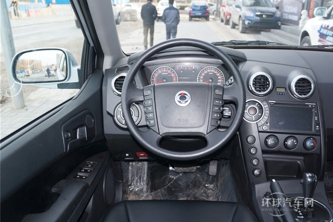 2014款 2.3L 兩驅(qū)自動(dòng)精英汽油版