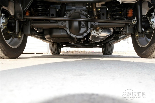 2014款 2.3L 四驅(qū)自動(dòng)豪華汽油版