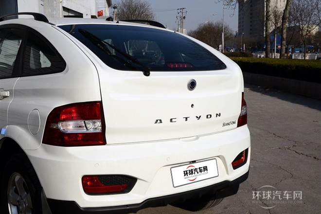 2014款 2.3L 四驅自動豪華汽油版