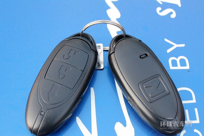 2010款 1.3L 手動舒適型