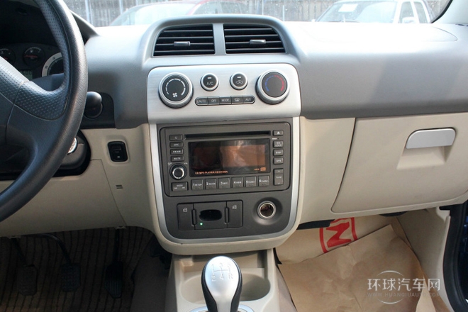 2010款 1.3L 手動舒適型