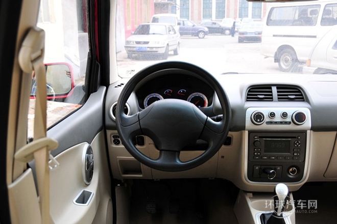 2010款 1.3L 手動舒適型