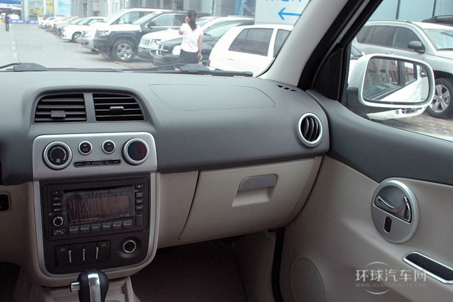 2010款 1.5L CVT豪華型