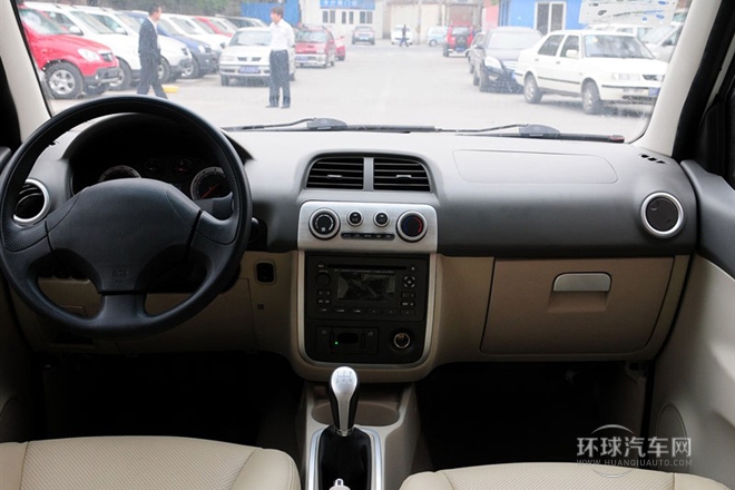 2010款 1.5L 手動舒適型