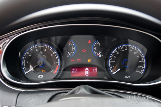 2014款 1.4T 自動(dòng)時(shí)尚版