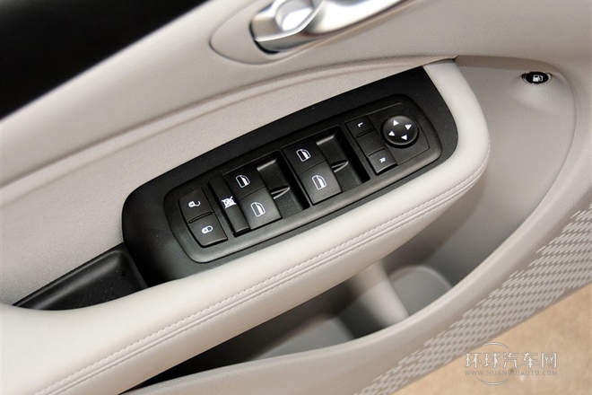 2014款 1.4T 手動時尚版