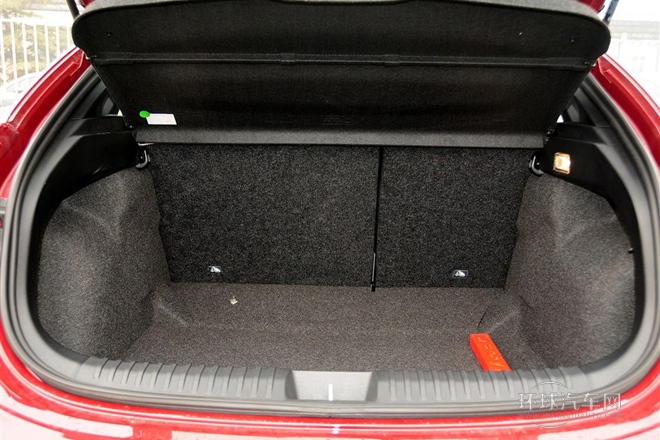 2014款 1.4T 手動時(shí)尚版