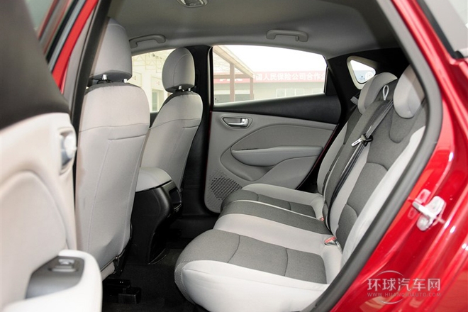 2014款 1.4T 手動(dòng)時(shí)尚版