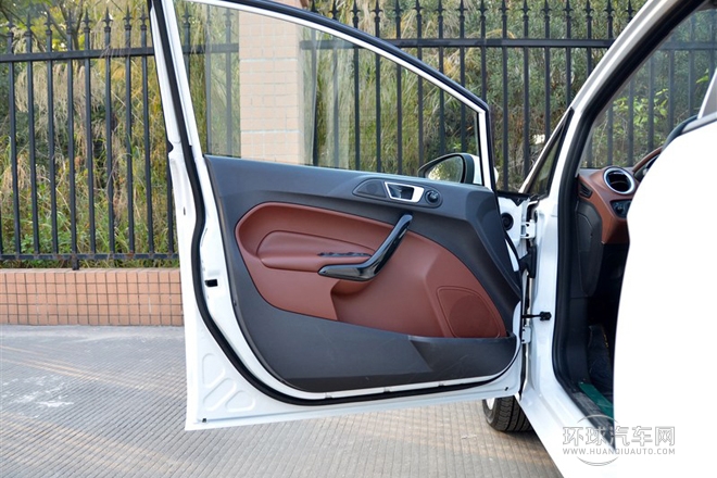 2014款 兩廂 1.0 GTDi 自動勁動型