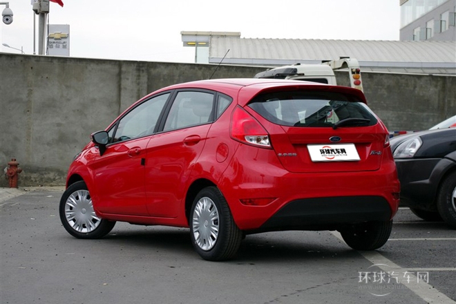 2013款 兩廂 1.5L 手動風尚型