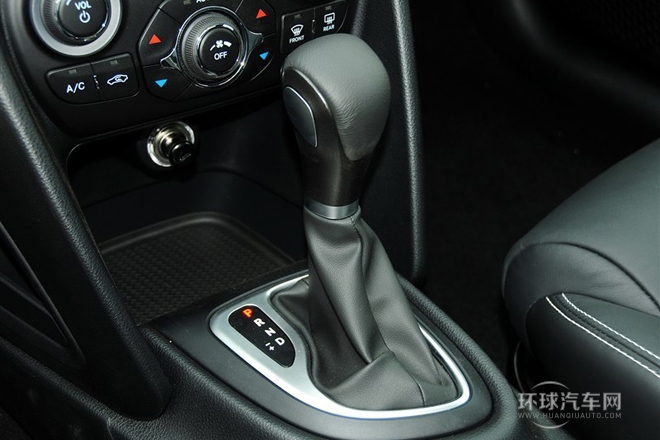 2013款 1.4T 周年紀念版