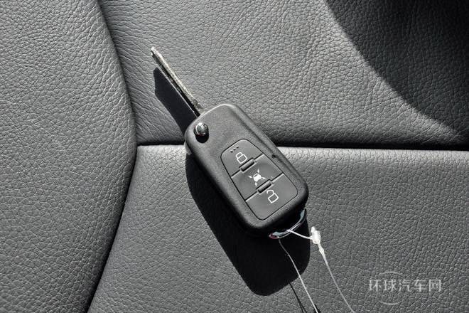 2013款 1.8T 4WD 自動行政版