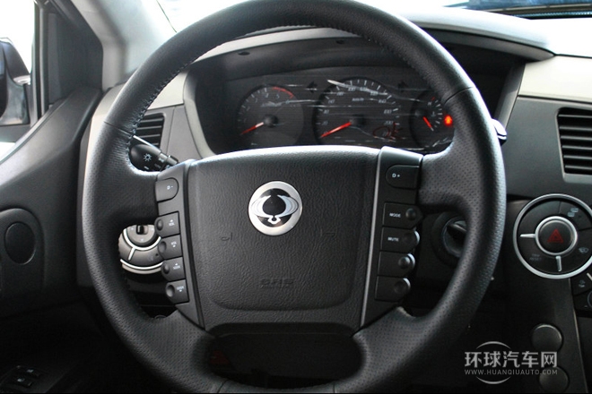 2011款 2.0T 兩驅精英導航版