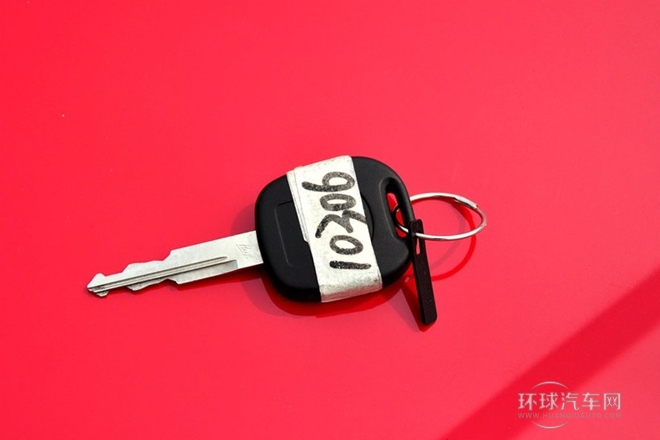 2009款 兩廂 1.5L 手動精英型