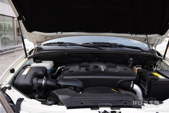 2011款 2.0T 兩驅(qū)豪華導(dǎo)航版