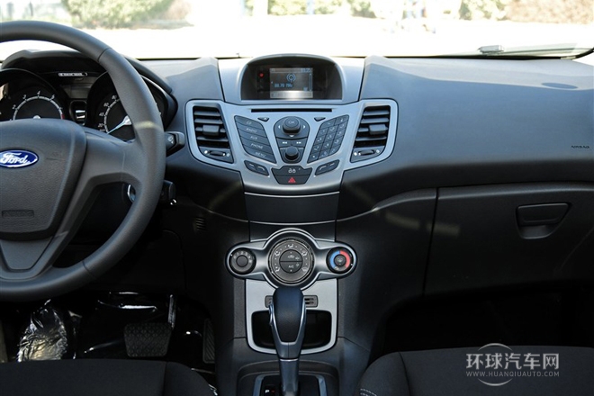 2013款 兩廂 1.5L 自動品尚型