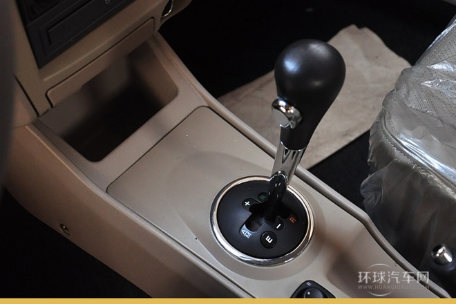 2011款 三廂 1.5L 自動旗艦型