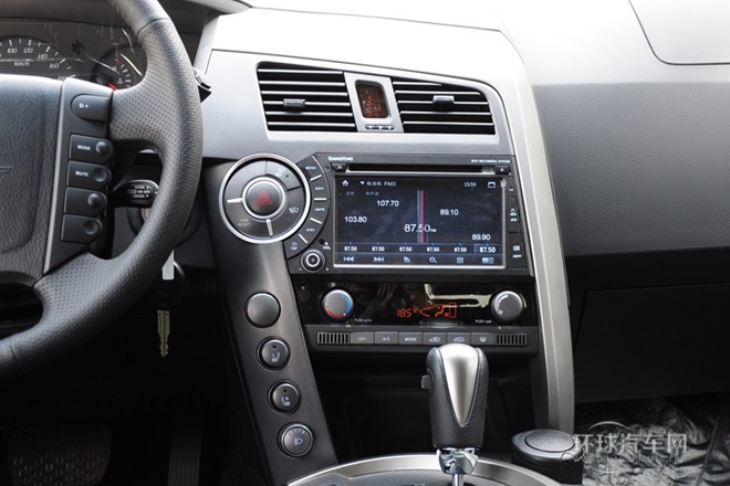 2011款 2.0T 兩驅豪華導航版