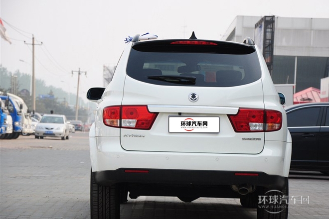 2011款 2.0T 兩驅豪華導航版