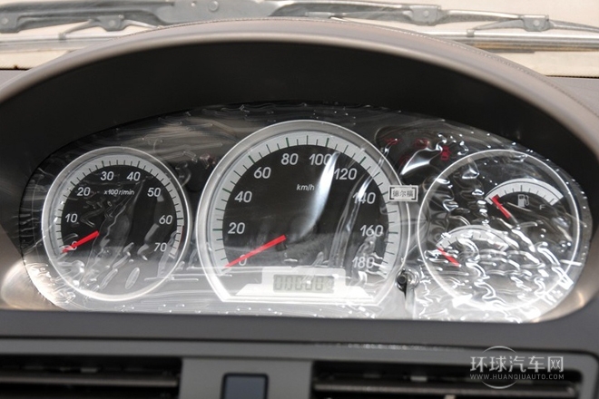 2011款 三廂 1.5L 手動精英型