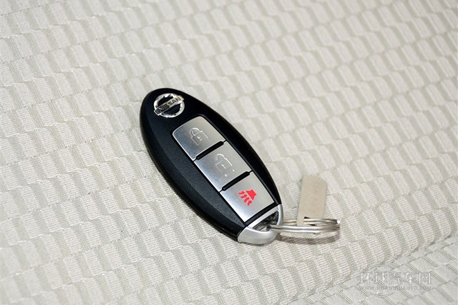 2014款 1.6L 手動尊貴型 國V