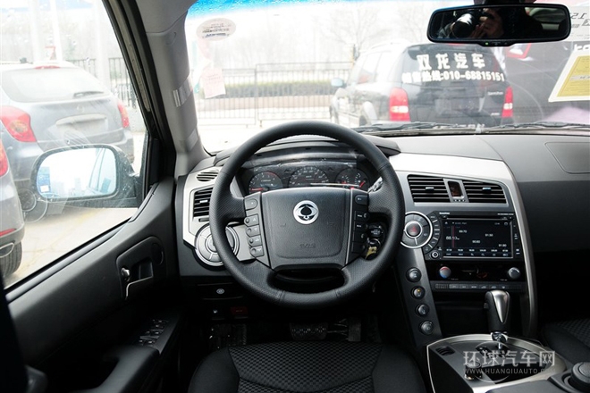 2011款 2.0T 四驅(qū)精英導(dǎo)航版